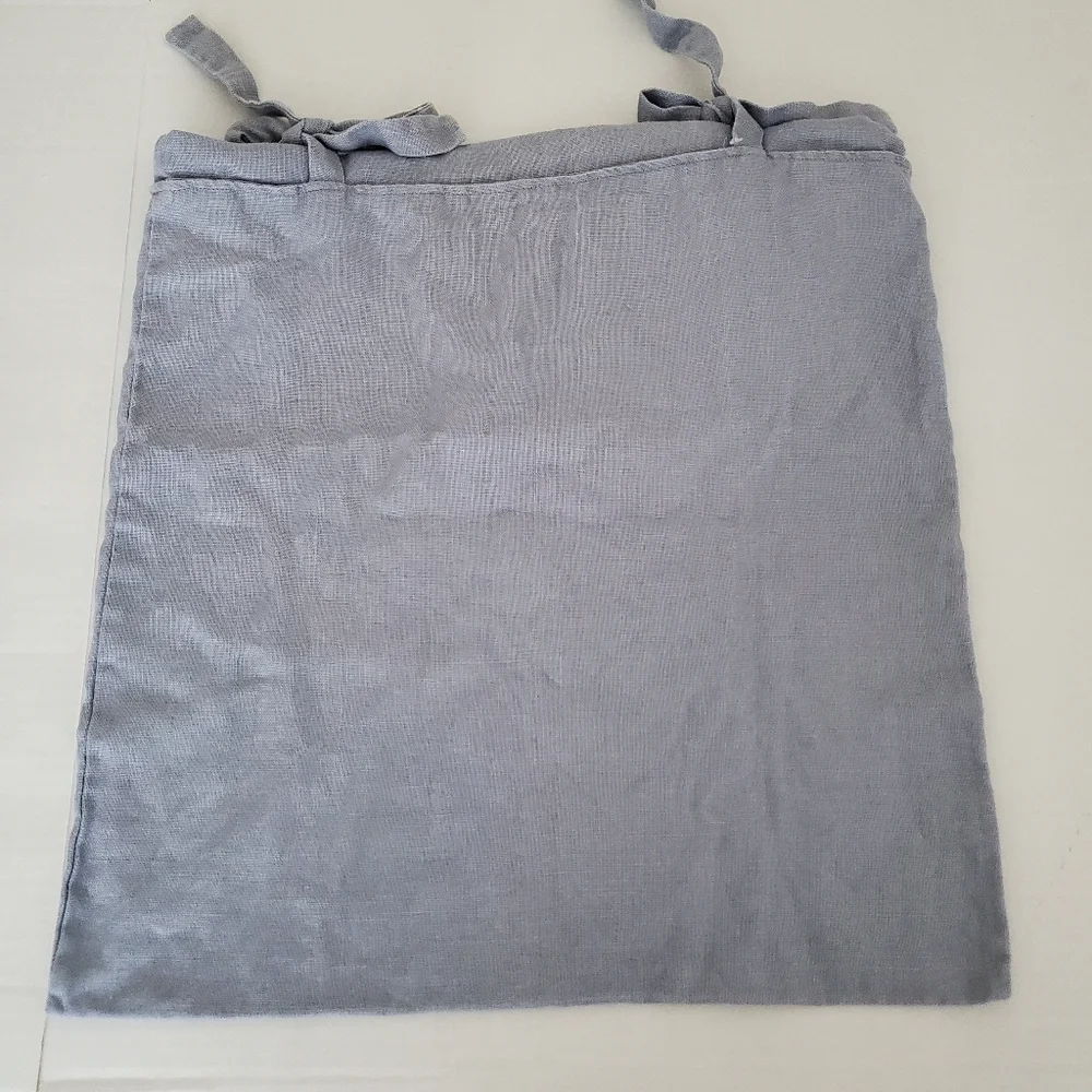 Pottery Barn 100% Linen Pillow Cover With Ties Light Blue 18X18